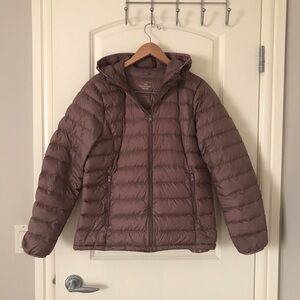 Aritzia Babaton goose down foundation Puffer Jacket